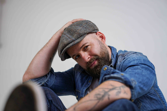 Reduzierter Look – WEROR Studioshooting mit Sandro
